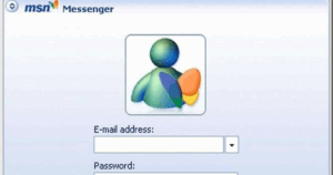 • MSN Messenger: principal meio de comunicação entre jovens, com emoticons e “nudge”.