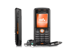 Sony Ericsson Walkman: unia celular e música, antecipando o smartphone multimídia.